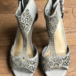 Alex Marie Deseria heels